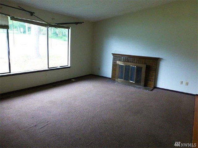For Sale: 2113 Jones Pl SE Renton, WA 98055