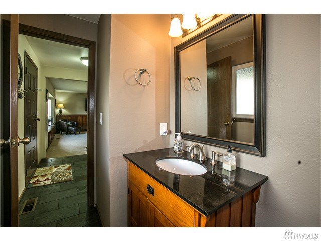 For Sale: 2303 Harrington Pl NE Renton, WA 98056