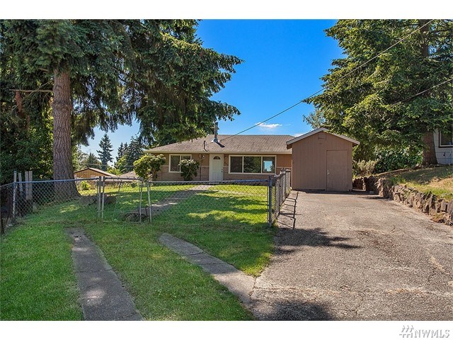 For Sale: 667 Pierce Ct NE Renton, WA 98056