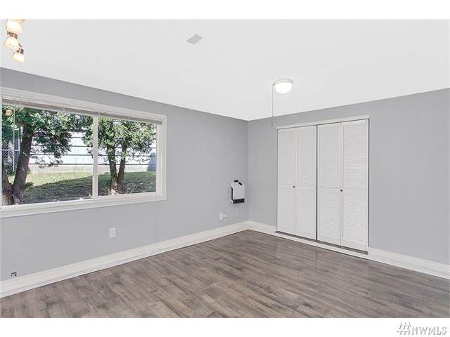 For Sale: 667 Pierce Ct NE Renton, WA 98056