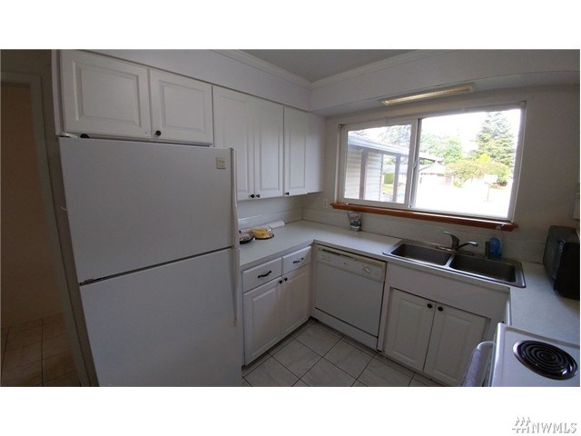 For Sale: 16525 119th Ave SE Renton, WA 98058