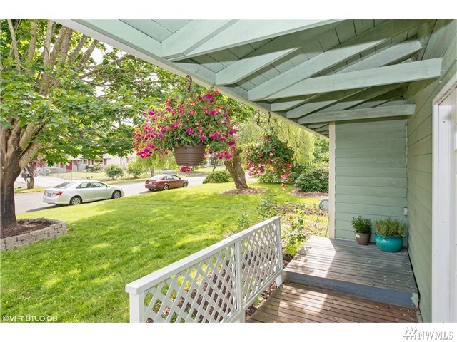 For Sale: 11668 SE 164 St Renton, WA 98058