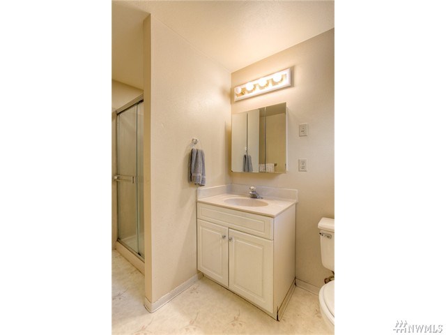 For Sale: 19317 142nd Pl SE Renton, WA 98058