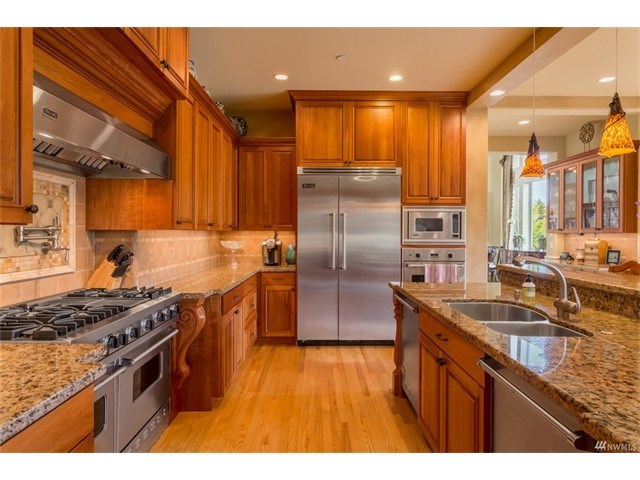 6131 162nd Pl SE
