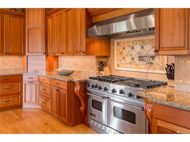 6131 162nd Pl SE