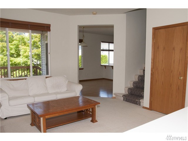 For Sale: 419 Graham Ave NE Renton, WA 98059