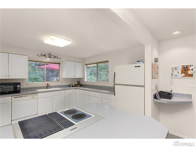 For Sale: 12643 155th Ave SE Renton, WA 98059