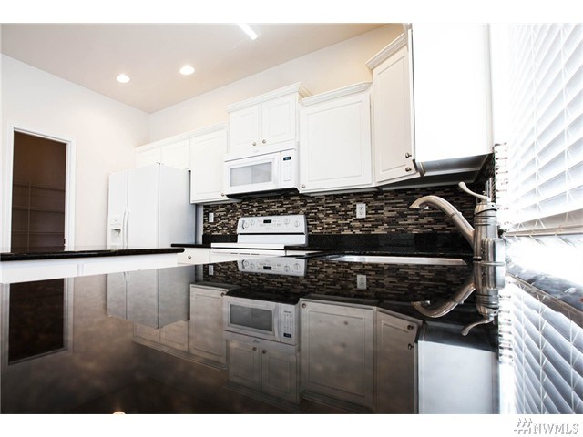 For Sale: 480 Rosario Ave NE Renton, WA 98059