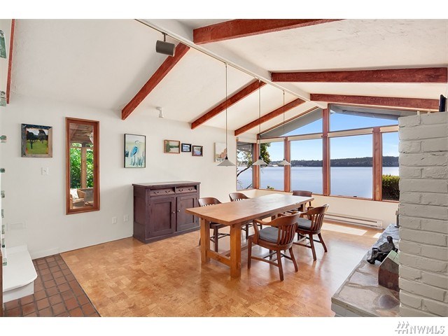 For Sale: 13127 SW Tahlequah Rd Vashon, WA 98070
