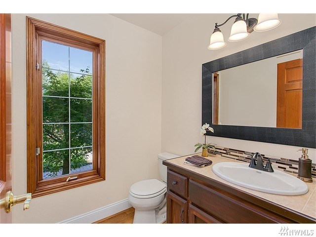 For Sale: 16127 NE 172nd St Woodinville, WA 98072