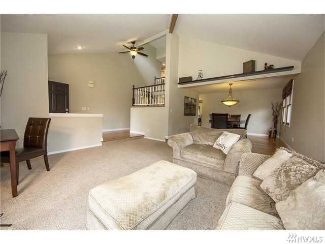 For Sale: 24112 NE 6th Pl Sammamish, WA 98074