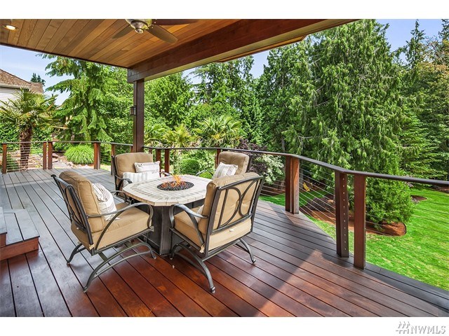 For Sale: 24044 NE 29th St Sammamish, WA 98074