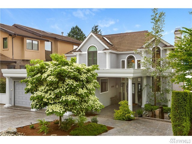 For Sale: 3671 E Sammamish Pkwy NE Sammamish, WA 98074