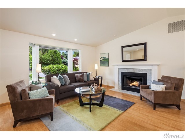 For Sale: 1139 222nd Pl NE Sammamish, WA 98074