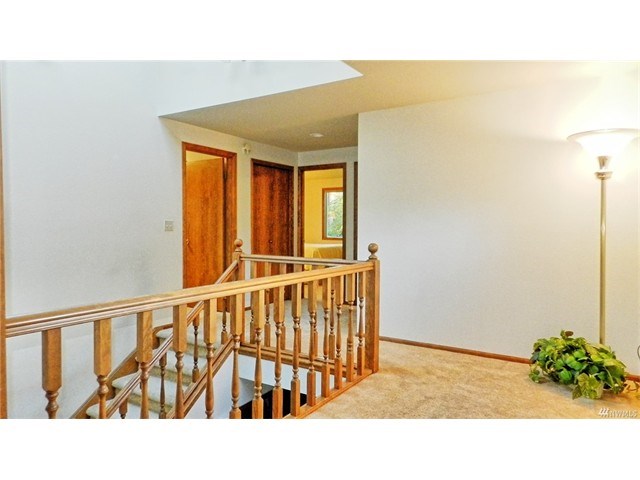 2114 220th Pl NE