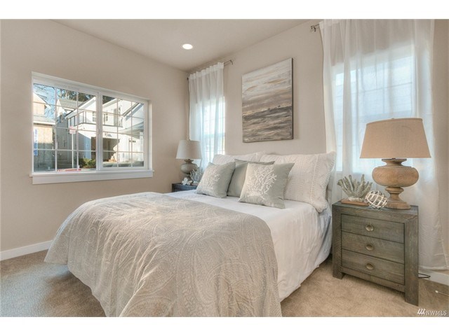 2424 212th Ave SE