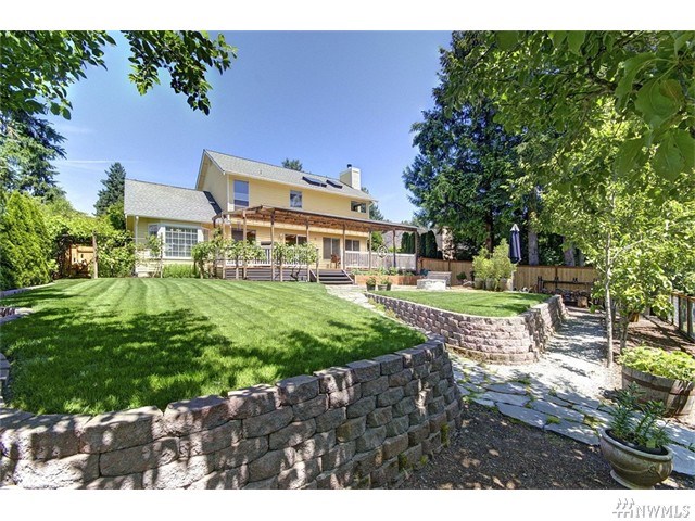 For Sale: 21211 SE 29th St Sammamish, WA 98075