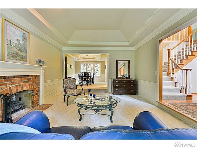For Sale: 14226 192nd Ave NE Woodinville, WA 98077