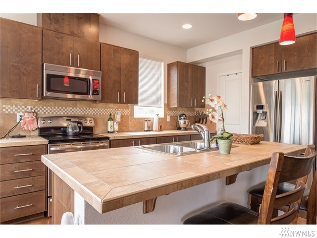 For Sale: 15720 Manor Way #B1 Lynnwood, WA 98087