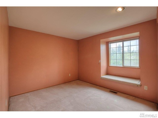 For Sale: 5427 Lakeland Hills Way SE Auburn, WA 98092