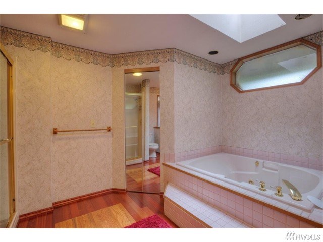 For Sale: 5427 Lakeland Hills Way SE Auburn, WA 98092