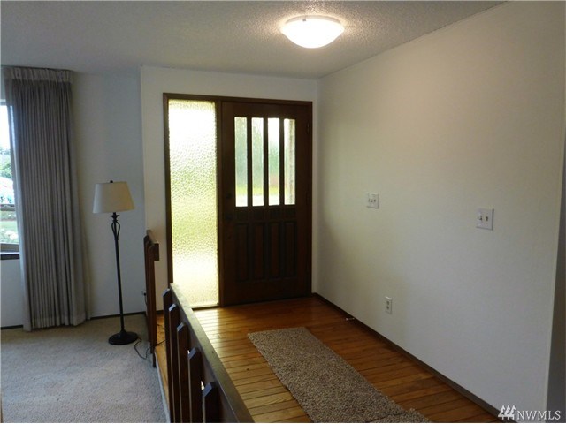 For Sale: 10904 SE 293 St Auburn, WA 98092