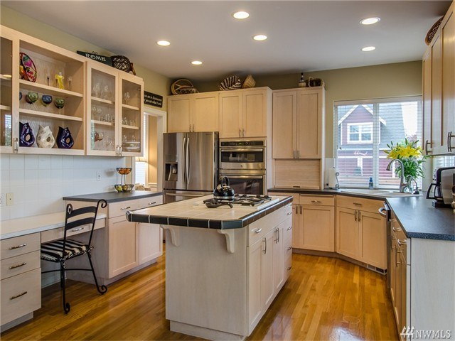For Sale: 5635 Elizabeth Lp SE Auburn, WA 98092
