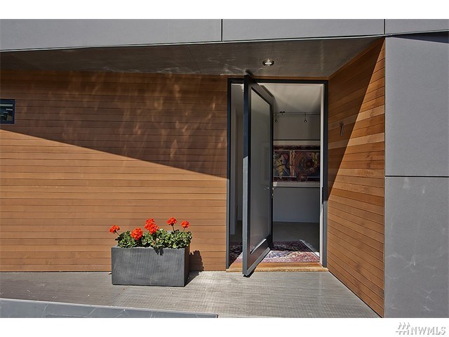 For Sale: 2821 Fairview Ave E #7 Seattle, WA 98102