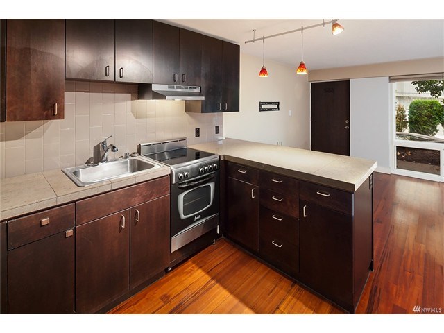 752 Bellevue Ave E #104