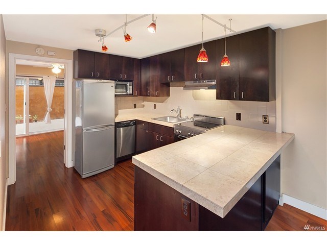 752 Bellevue Ave E #104