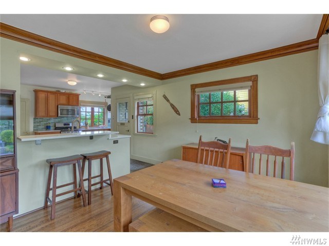 4303 Wallingford Ave N Seattle, WA 98103