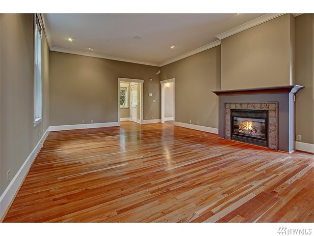 For Sale: 1015 N 42nd St Seattle, WA 98103