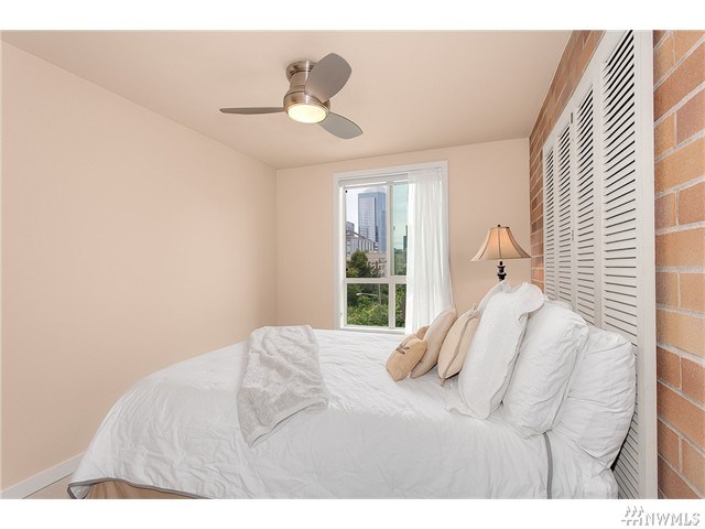 For Sale: 905 Cherry St #405 Seattle, WA 98104