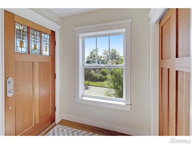 For Sale: 3928 19th Ave SW Seattle, WA 98106
