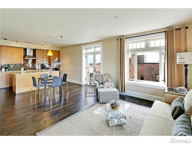For Sale: 1 Ward St #11 Seattle, WA 98109