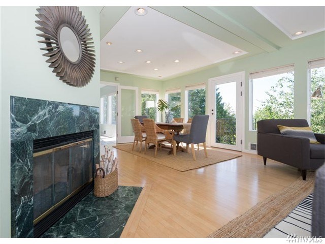 For Sale: 2531 Nob Hill Ave N Seattle, WA 98109