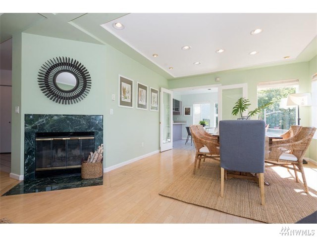 For Sale: 2531 Nob Hill Ave N Seattle, WA 98109