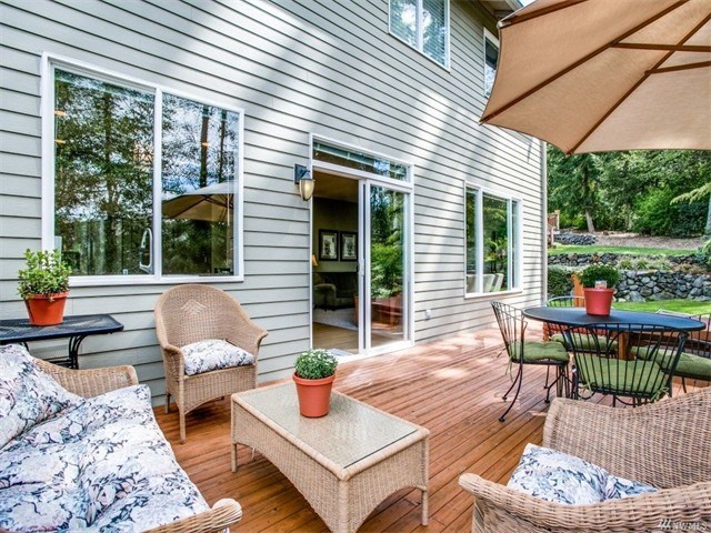 244 Parfitt Way SW