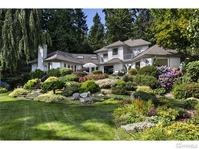 For Sale: 7734 NE North St Bainbridge Island, WA 98110
