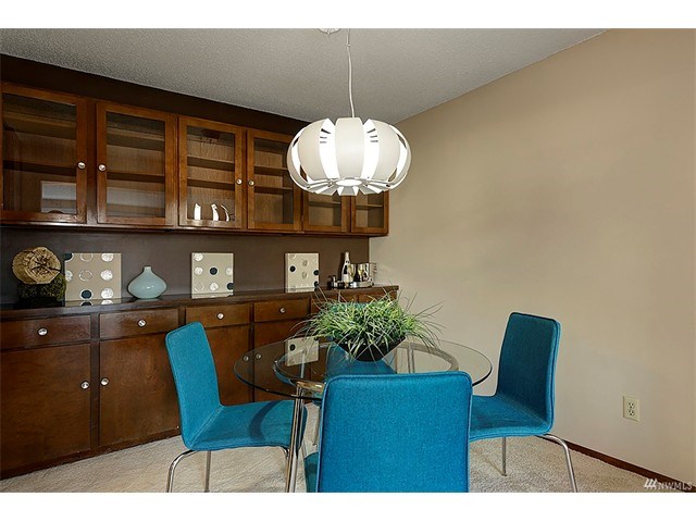 2501 Canterbury Ln E #205