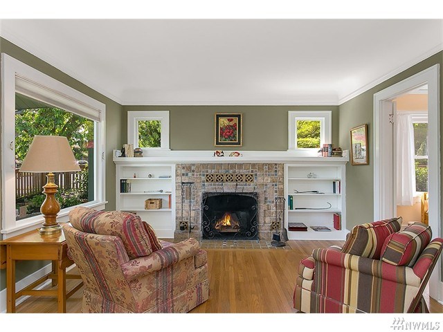 For Sale: 1702 NE 77th St Seattle, WA 98115