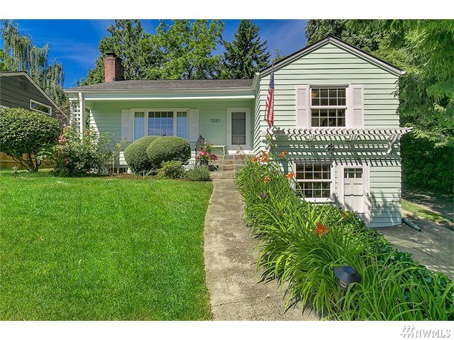 For Sale: 7527 Ravenna Ave NE Seattle, WA 98115