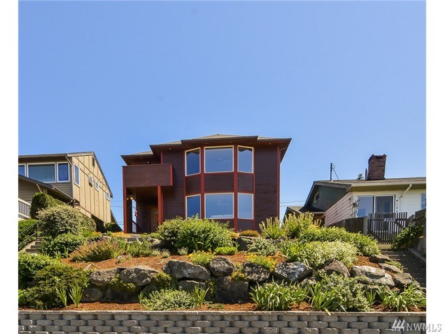 For Sale: 4120 45th Ave SW Seattle, WA 98116