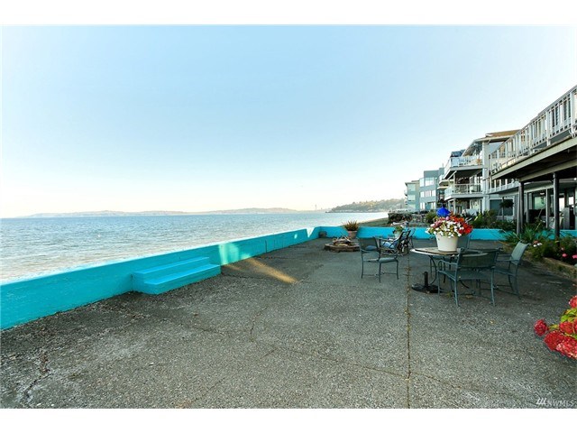 3129 Alki Ave SW