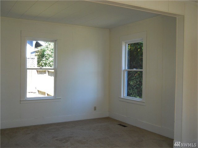 For Sale: 647 NW 82nd St Seattle, WA 98117