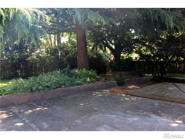 For Sale: 2011 NW 86th St Seattle, WA 98117