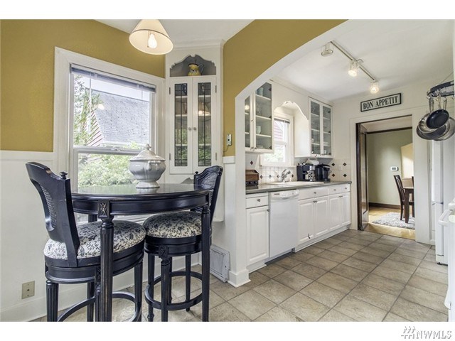 For Sale: 7530 12th Ave NW Seattle, WA 98117