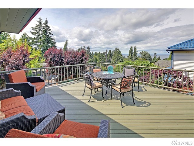 For Sale: 9238 25th Ave NW Seattle, WA 98117