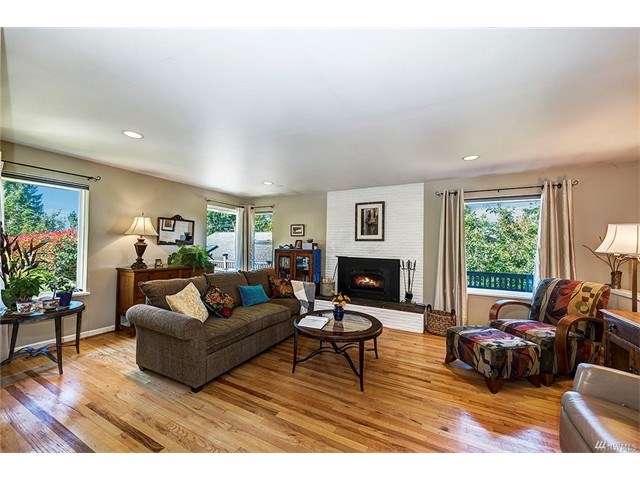 9324 26th Pl NW