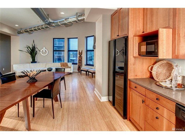 615 E Pike St #406